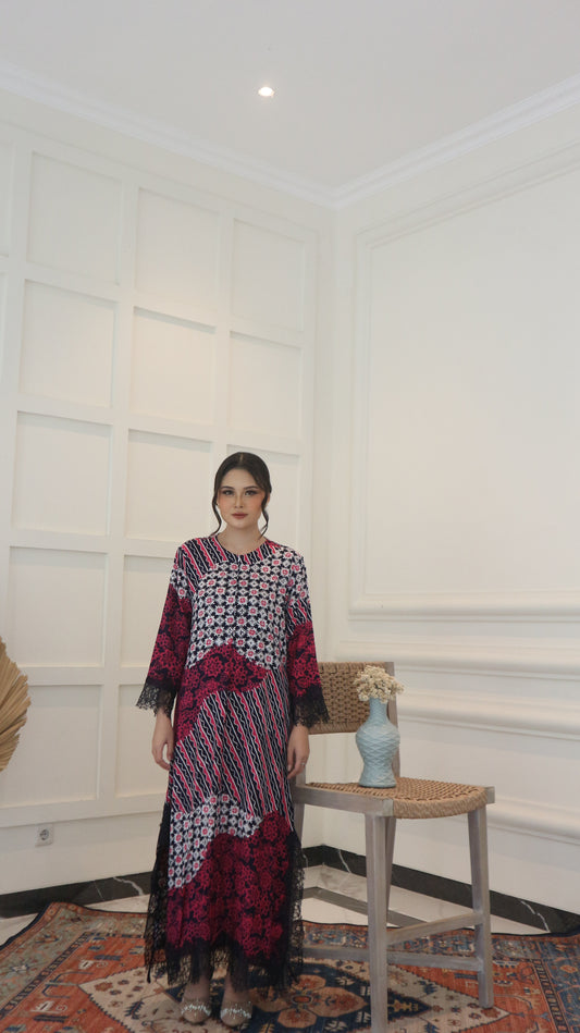 Petite Gaia Dress (05)