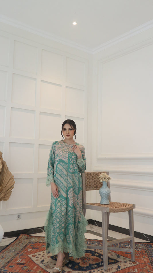Petite Gaia Dress (07)