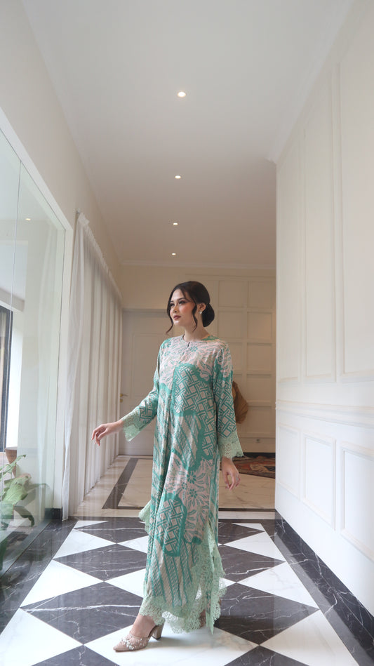 Petite Gaia Dress (07)